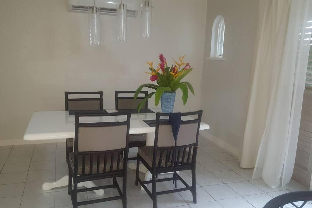 Negril Condo By The Beach Apt. 194 Point Village Esterno foto